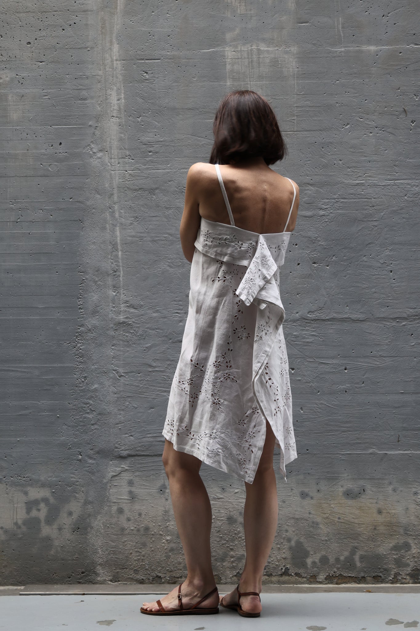 embroidery short dress