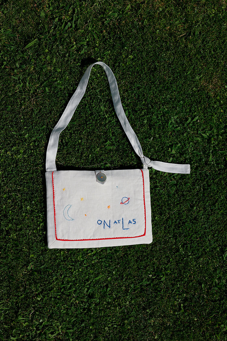 hand embroidery bag -  planetas