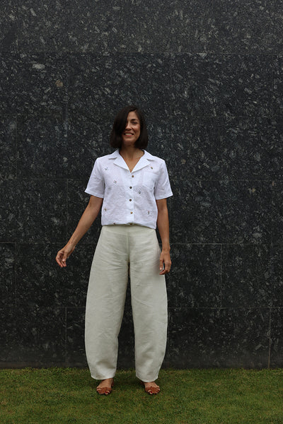 ballon shape linen trousers